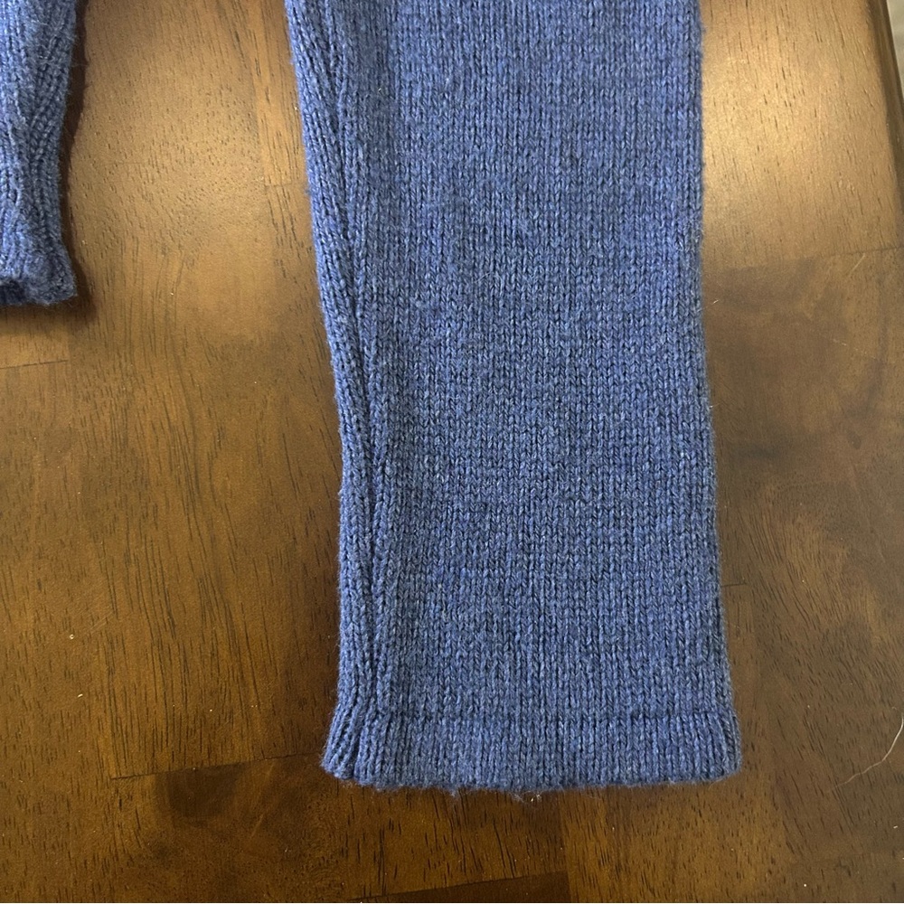brandy melville blue cropped Francesca sweater in a wool blend - Picture 10 of 16